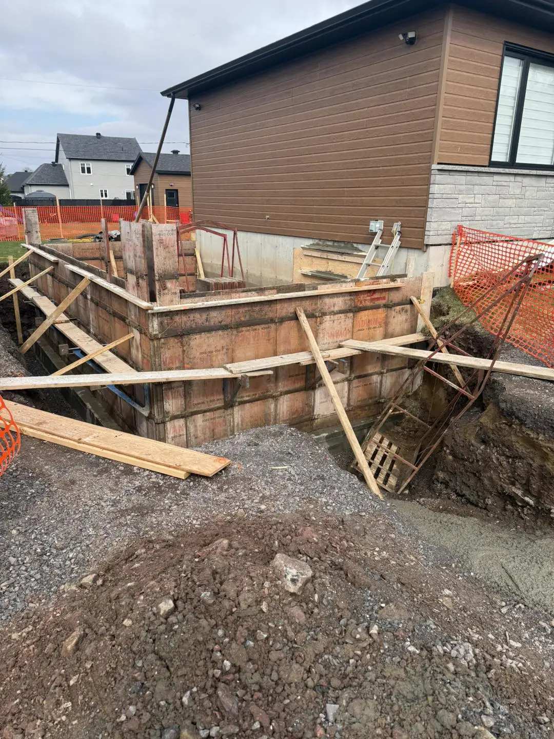 Chantier de construction résidentielle — Coffrage Gagnon